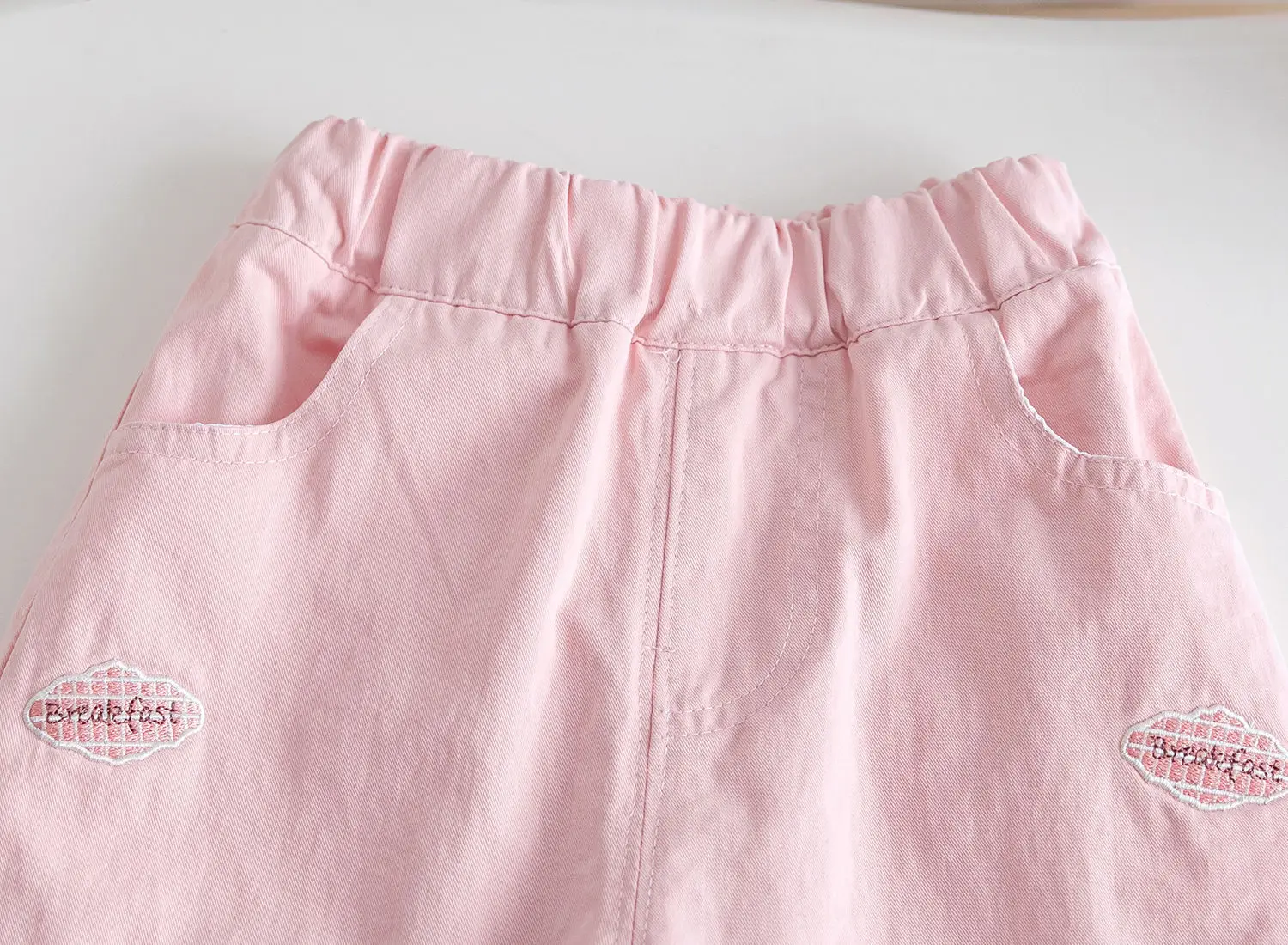 2026 New Spring Korean Style Girls Embroidered Straight Leg Pants Casual Daily Wear Long Trousers For Little Kids