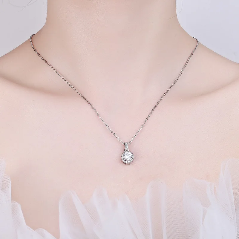 S925 Silver Crescent Moissanite D VVS Women's Necklace Luxury Star and Moon Pendant Elegant Clavicle Chain Cute Jewelry