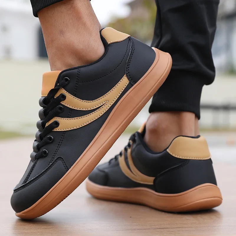 Flat Bottomed Barefoot Shoes for Men and Women Wide Toe Ankle Boots Outdoor Anti Slip Synthetic Leather Shoes Spring and Autumn