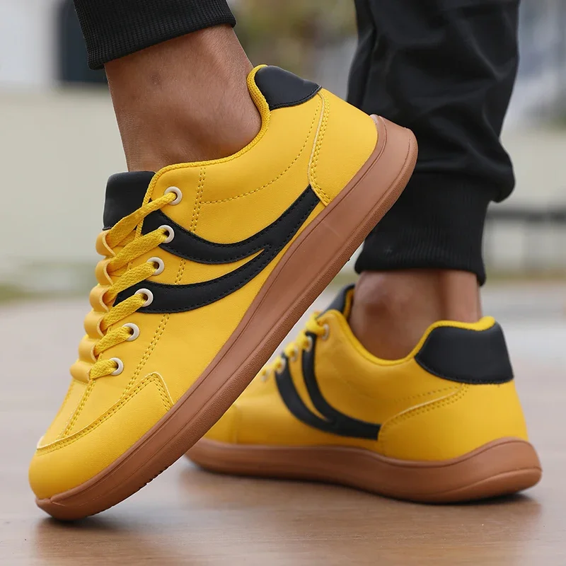 Flat Bottomed Barefoot Shoes for Men and Women Wide Toe Ankle Boots Outdoor Anti Slip Synthetic Leather Shoes Spring and Autumn