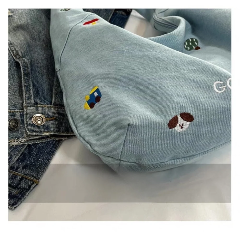 Zipper Closure Shoulder Bag Korean Style Embroidered Design Denim Tote Bag Sweet Style Cute Design Large-capacity Bag Casual Use