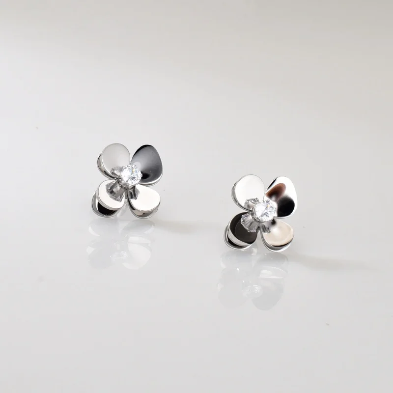 New Fashion Elegant Floral Daisy Earrings For Women Creative Stainless Steel 18k Gold Plated Minimalist Jewelry Gifts