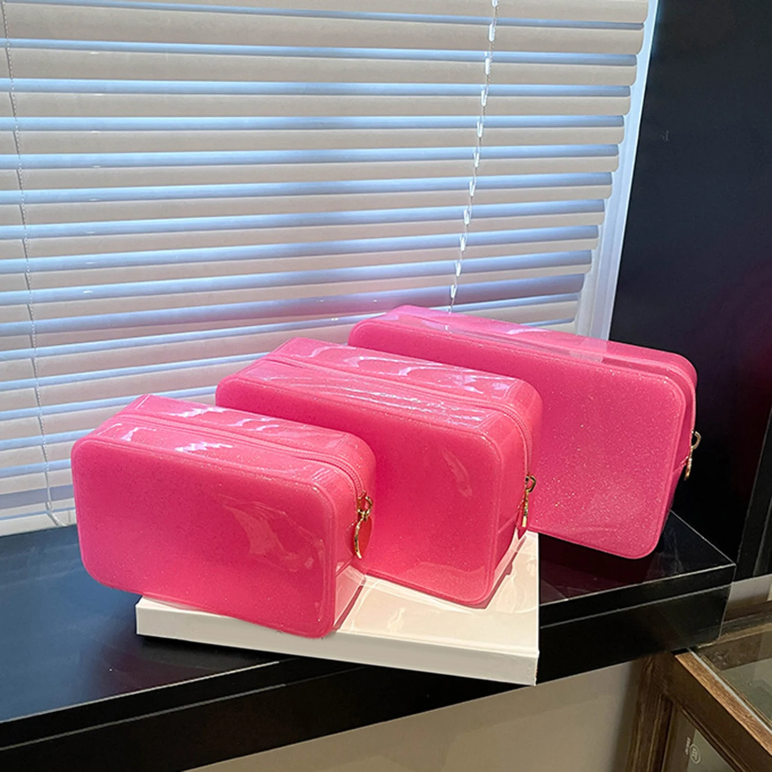 MIYIN NewPortable Cosmetic Waterproof Bag PVC Fashion Transparent Travel Bags Large Capacity Toiletry Bag