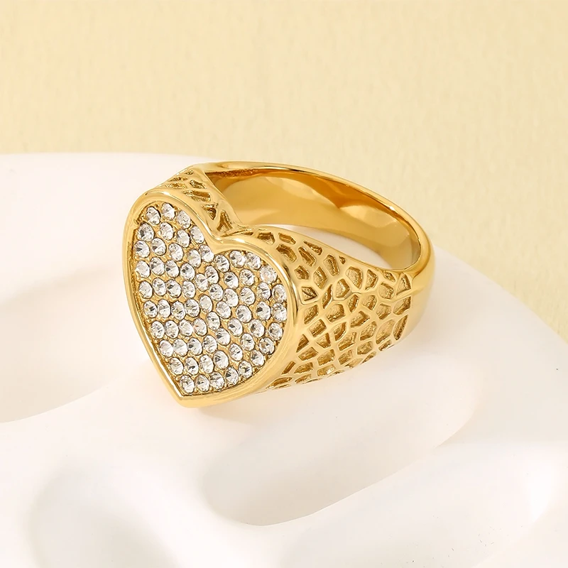 Vintage Heart-shaped Design Women Ring Stainless Steel With Cubic Zircon Wedding Enagement Anniversary Ring