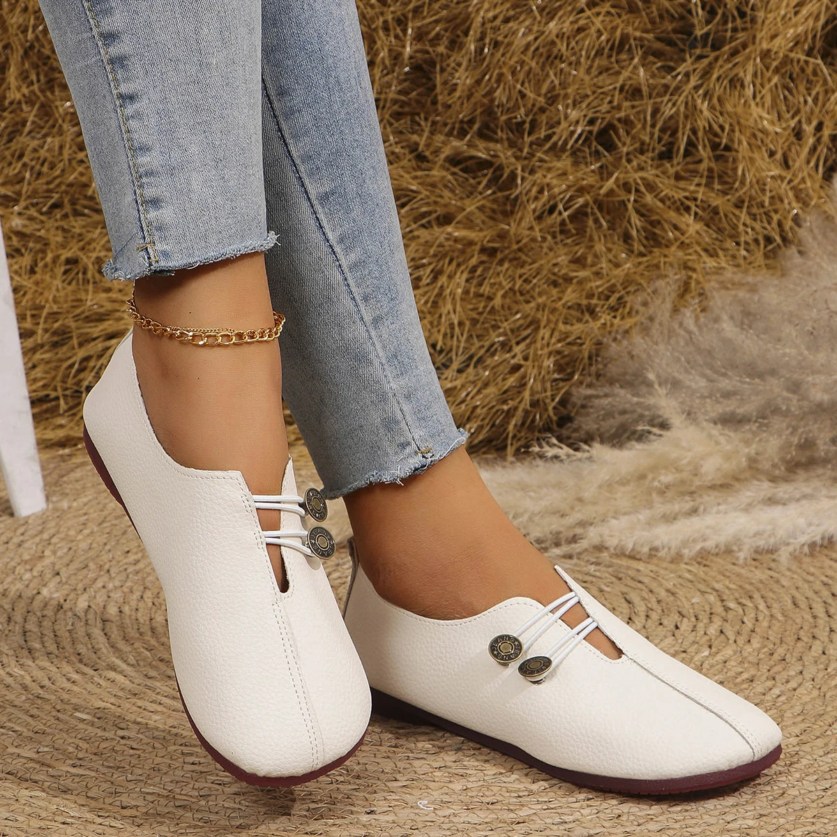 Women's Slip-On Soft Leather Loafers, Elastic Strap with Metal Buttons, Casual Flat Shoes for All Seasons