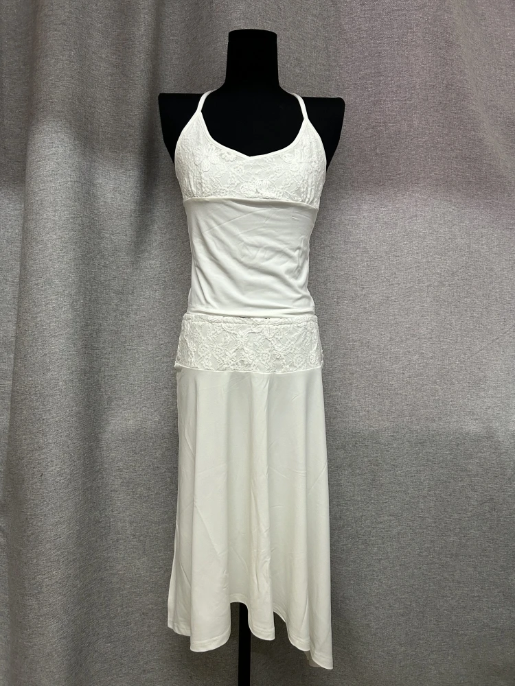 White Lace Patchwork 2 Piece Dress Sets Sexy Halter Short Tanks+A-line Skirts Women Sets Summer New Women Holiday Beach Outfits