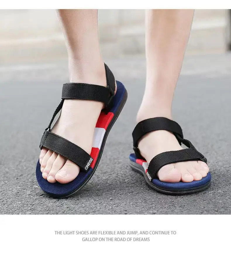 A Pair of Summer Casual Sandals, Fashionable, Wear-Resistant, Sporty, Non-Slip, Stylish, Versatile Men's Outdoor Beach Shoes