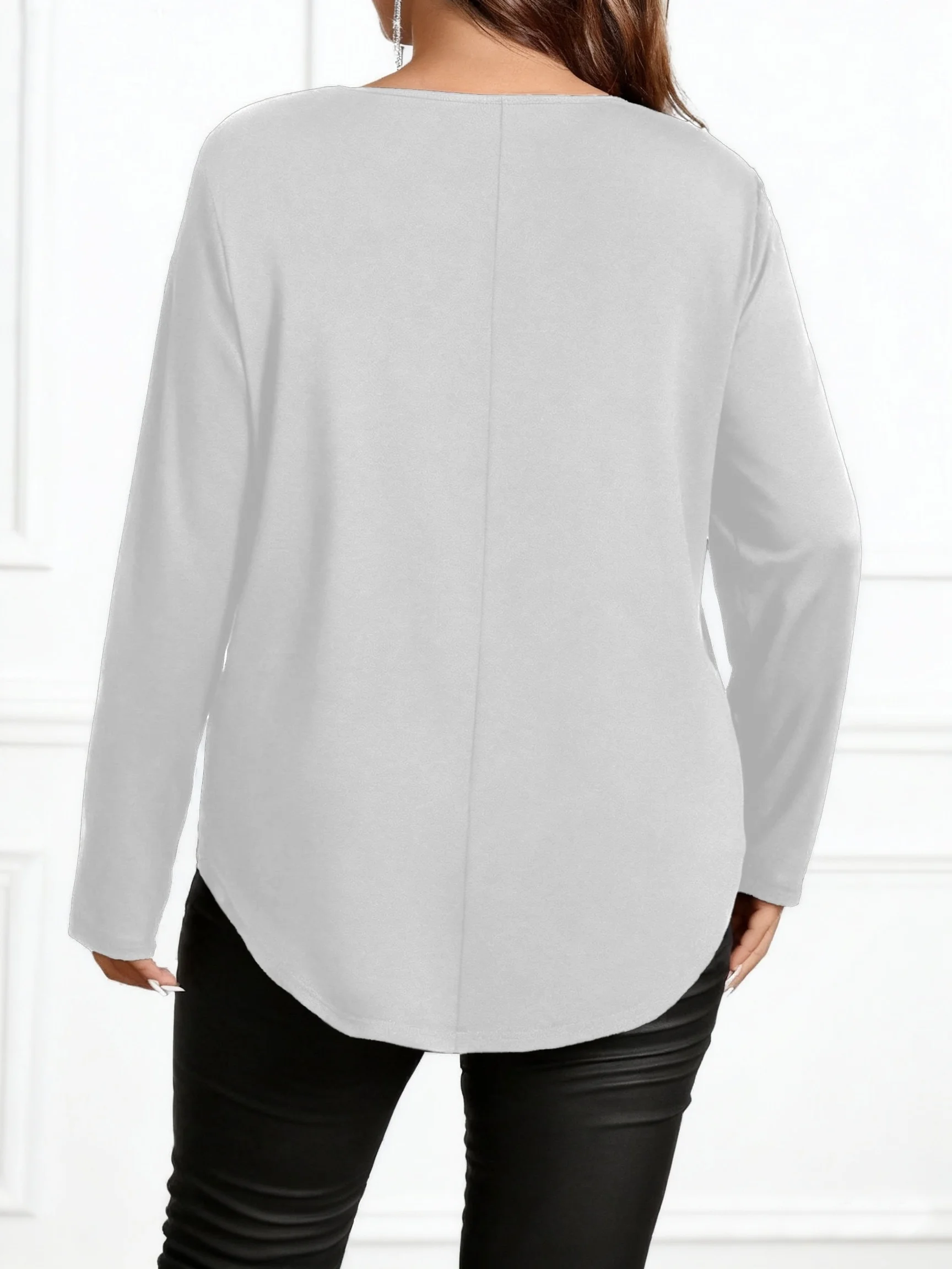 Women's Plus Size Scalloped V-Neck Long Sleeve Blouse for Elegant and Chic Style