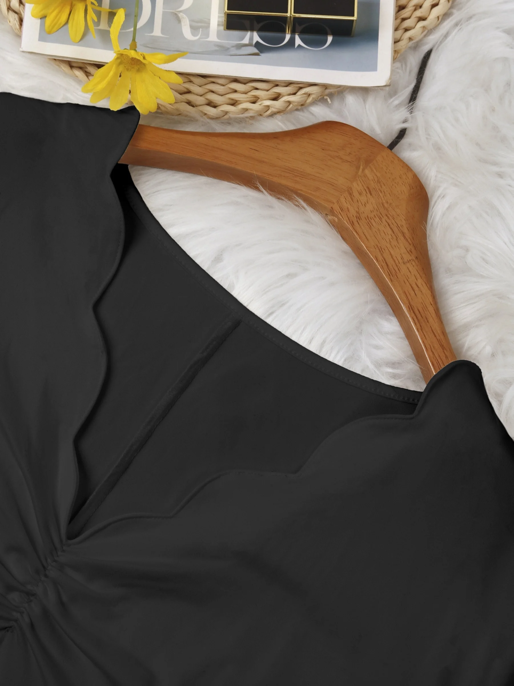 Women's Plus Size Scalloped V-Neck Long Sleeve Blouse for Elegant and Chic Style