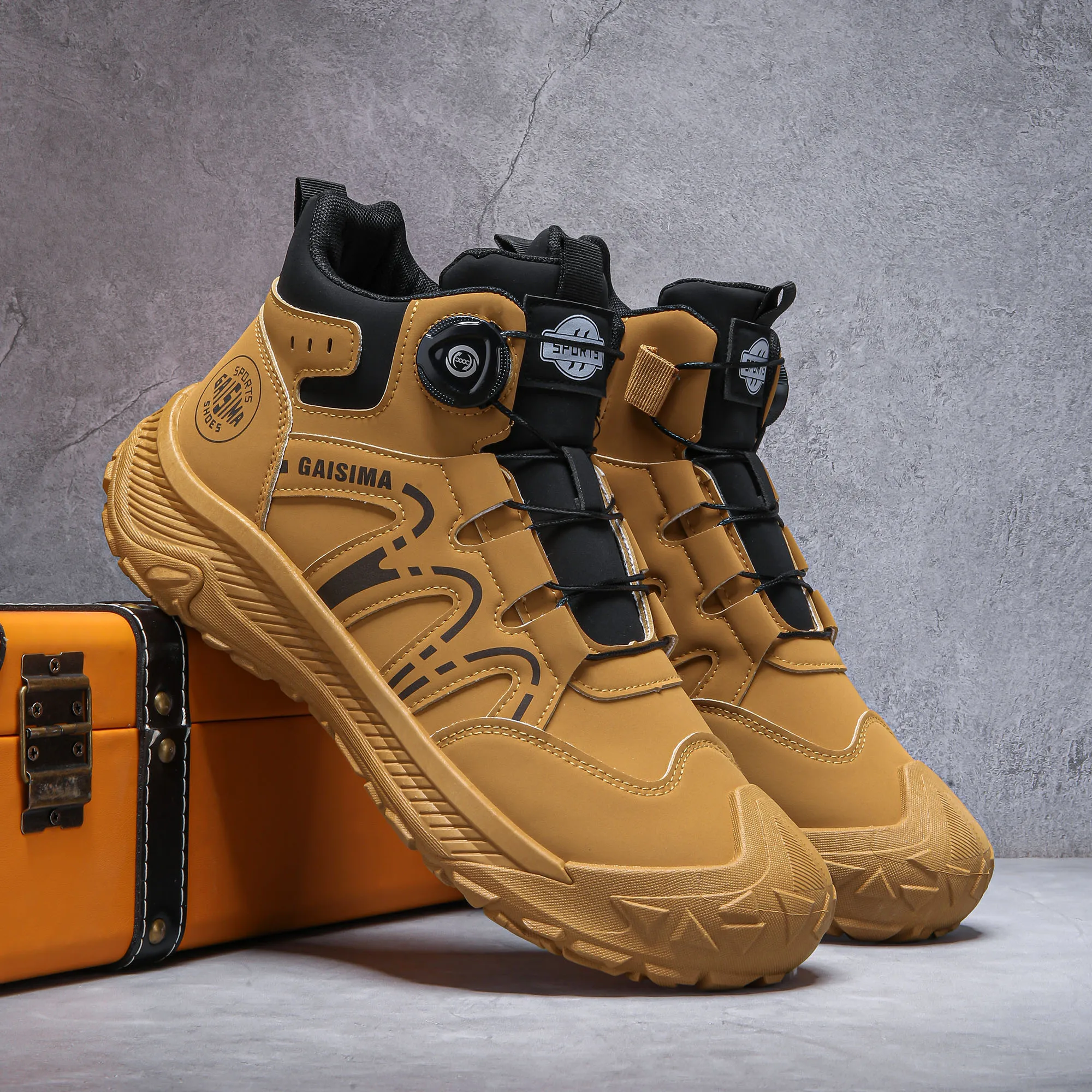 Men's high  boots, outdoor sports shoes, anti slip and wear-resistant rotating buckle hiking shoes, men's shoes
