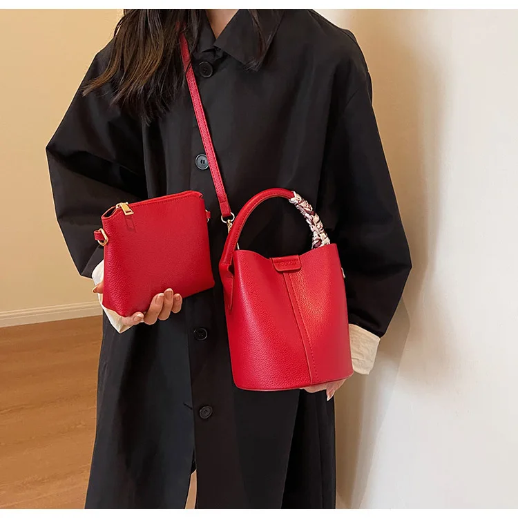 2026 Hot Selling Simplicity High-end Women's Crossbody Red Bag PU Material Versatile Bucket Bag Fashion Handbag Commuting