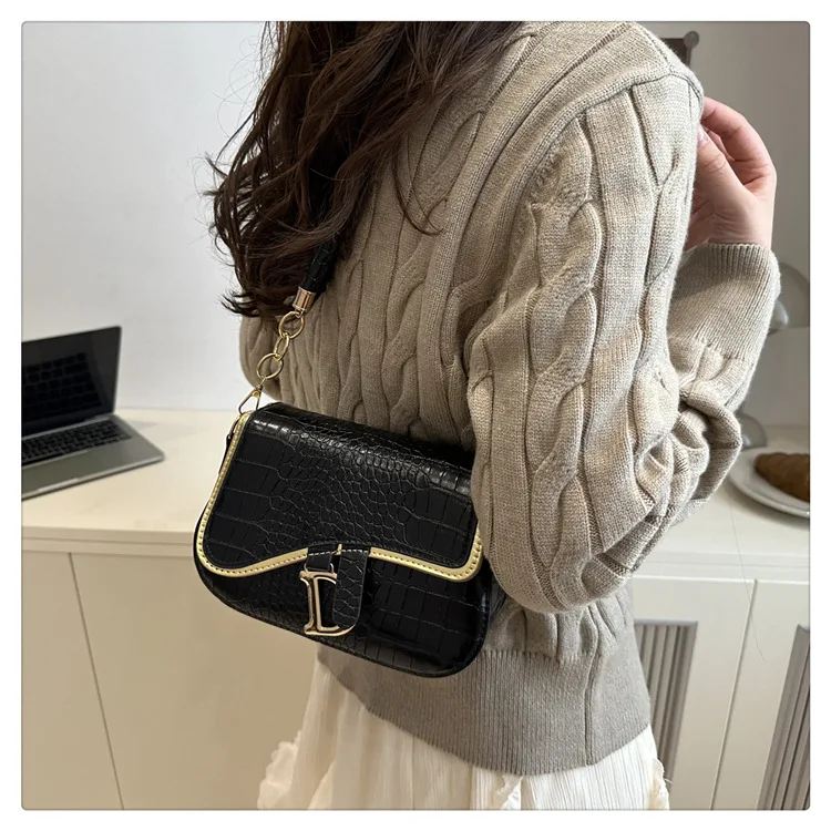 New Trendy Black Square Underarm Bag Fashion Women's Saddle Bag Casual Single Shoulder Soft PU Leather Crossbody Bag Female