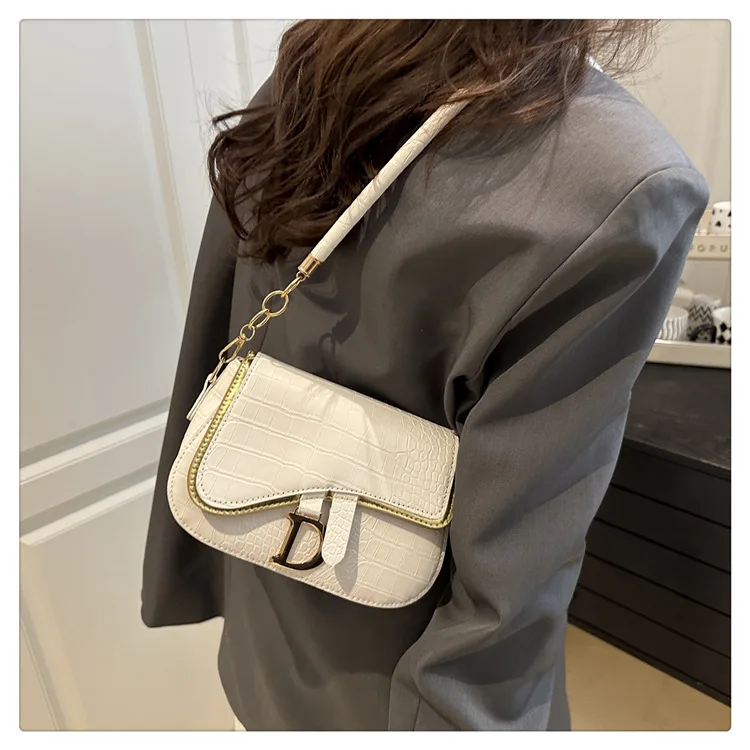 New Trendy Black Square Underarm Bag Fashion Women's Saddle Bag Casual Single Shoulder Soft PU Leather Crossbody Bag Female