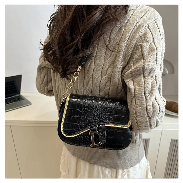 New Trendy Black Square Underarm Bag Fashion Women's Saddle Bag Casual Single Shoulder Soft PU Leather Crossbody Bag Female