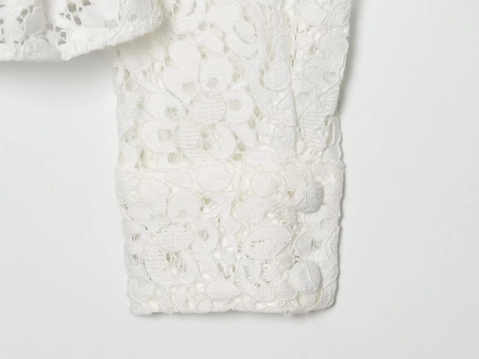 Spring New Women's Blouses Tops 2026 New Fashion Lace Slim Elegant Office Shirts Women's Chic Spring Street Blouses Tops