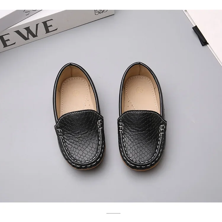 JGSHOWKITO 2026 Brand New Boys Casual Loafers Fashion Classic Soft PU Slip-on Kids Wedding Party Leather Flats Moccasins Trendy