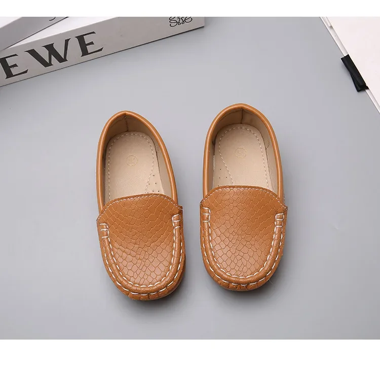 JGSHOWKITO 2026 Brand New Boys Casual Loafers Fashion Classic Soft PU Slip-on Kids Wedding Party Leather Flats Moccasins Trendy