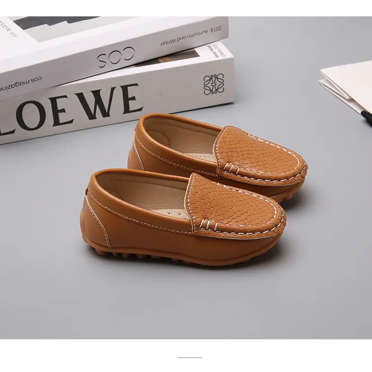 JGSHOWKITO 2026 Brand New Boys Casual Loafers Fashion Classic Soft PU Slip-on Kids Wedding Party Leather Flats Moccasins Trendy