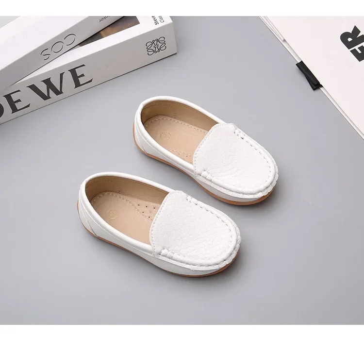 JGSHOWKITO 2026 Brand New Boys Casual Loafers Fashion Classic Soft PU Slip-on Kids Wedding Party Leather Flats Moccasins Trendy