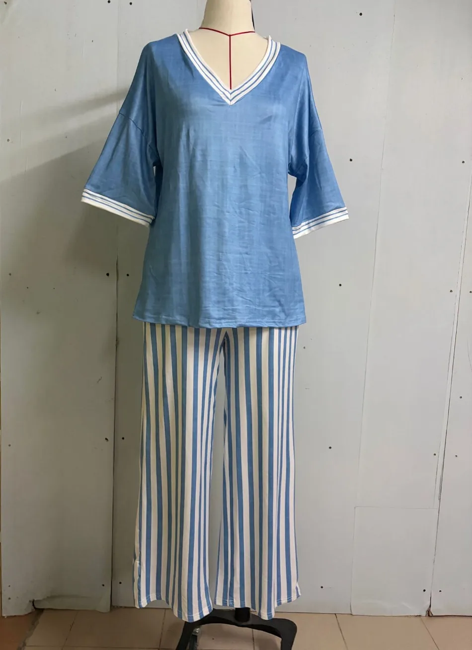 Fashion Printed Striped V-neck Short-sleeved Top + Wide-leg Trousers 2-piece Set Summer Casual Simple 9-point Pants Vacation Set