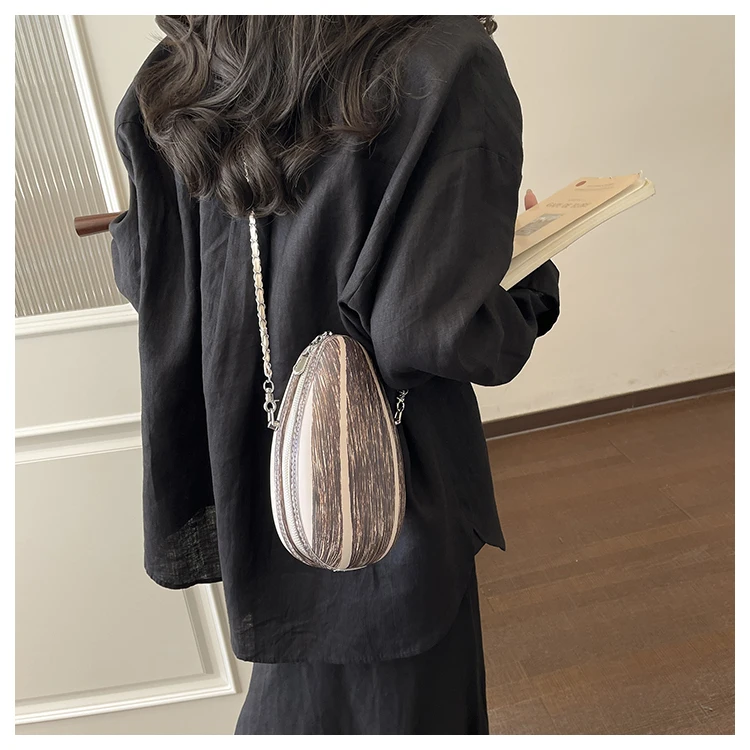 Novelty Sunflower Seed Crossbody Bag Cute 3D Seed-Shaped Chain Purse Funny Design Sense Fashion Mini Shoulder Bag for Women