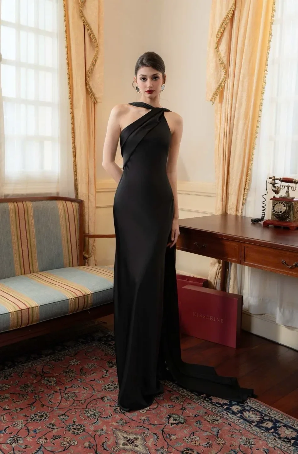 Elegant Women's Summer Sexy Satin Sleeveless Slanted Shoulder Fish Tail Dress Slim Fit Fashion Party Evening Gown