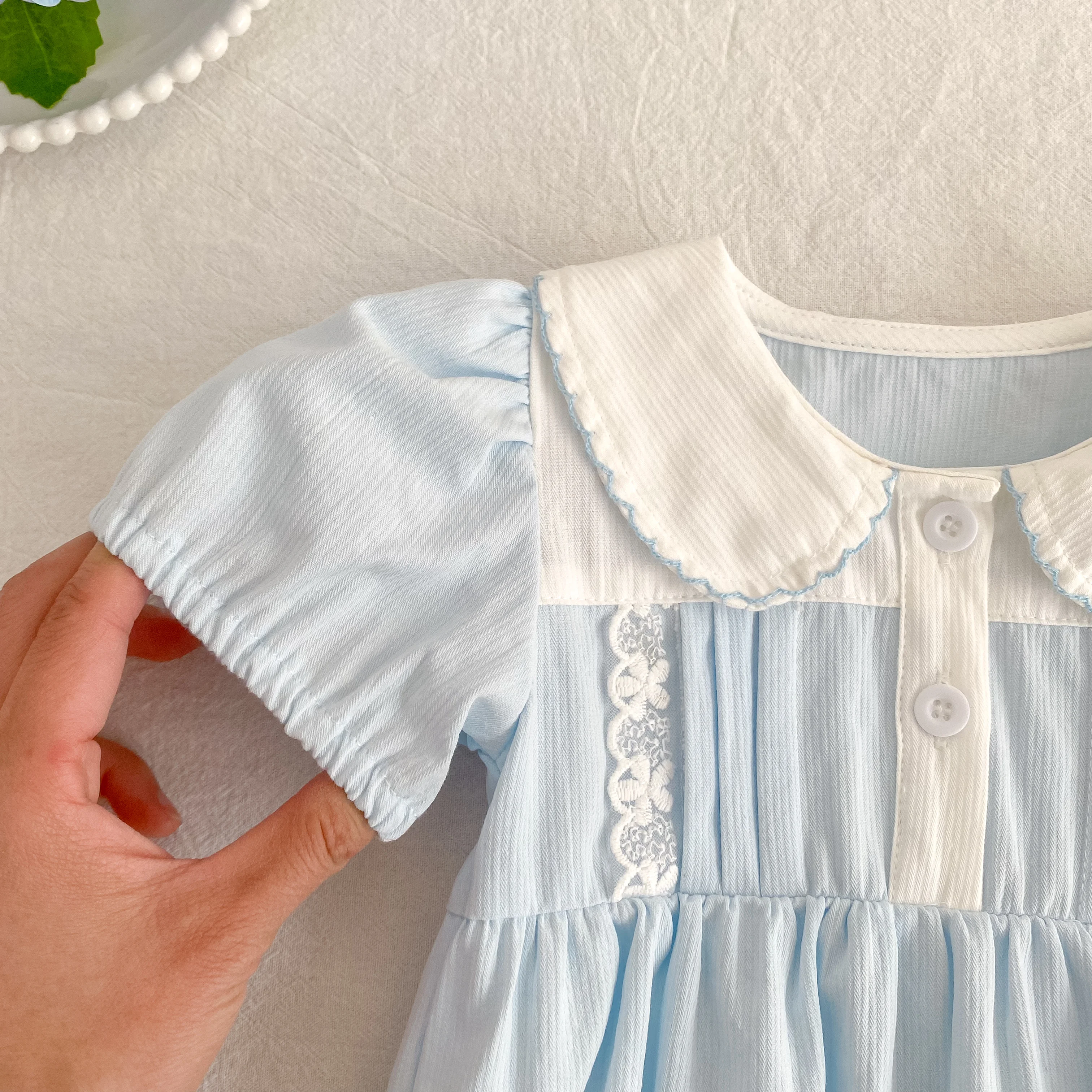 2026 Summer New 0-24M Baby Girls Jumpsuit Korean Version Short Sleeved Bodysuit Flower Embroidered Sweet Blue Romper