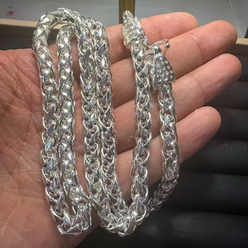 2026 Hot Sale Retro Tibetan Silver Necklace, Handcrafted Double Dragon Head Hollow Pendant, Exotic Chinese Style, Unisex Vintage