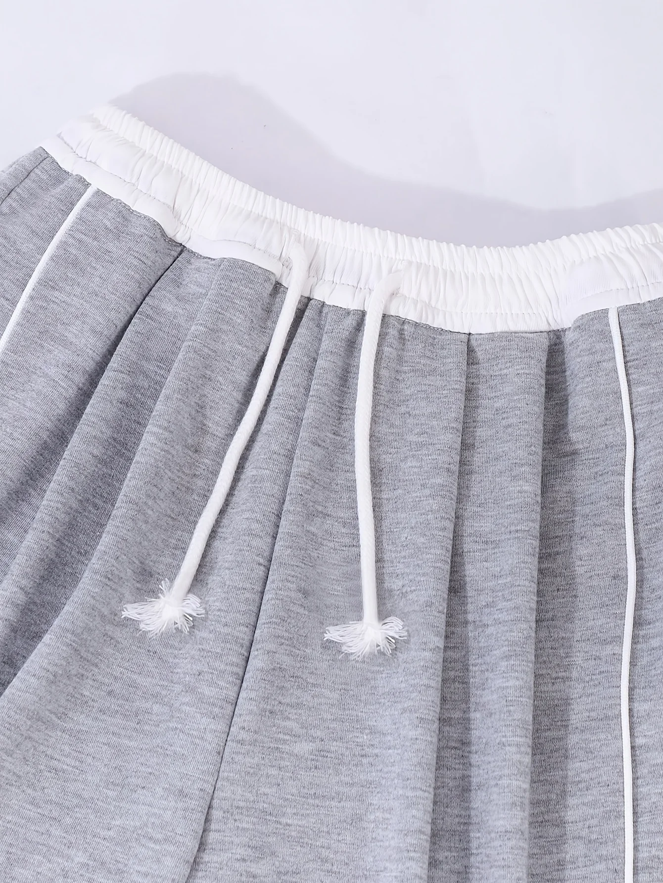Summer New Style Loose Casual Sports Pants for Teenage Girls, Solid Color Fashionable Loose Casual Pants Suitable for Children Aged 5-13, Versatile Clothing for Home, School, and Outings