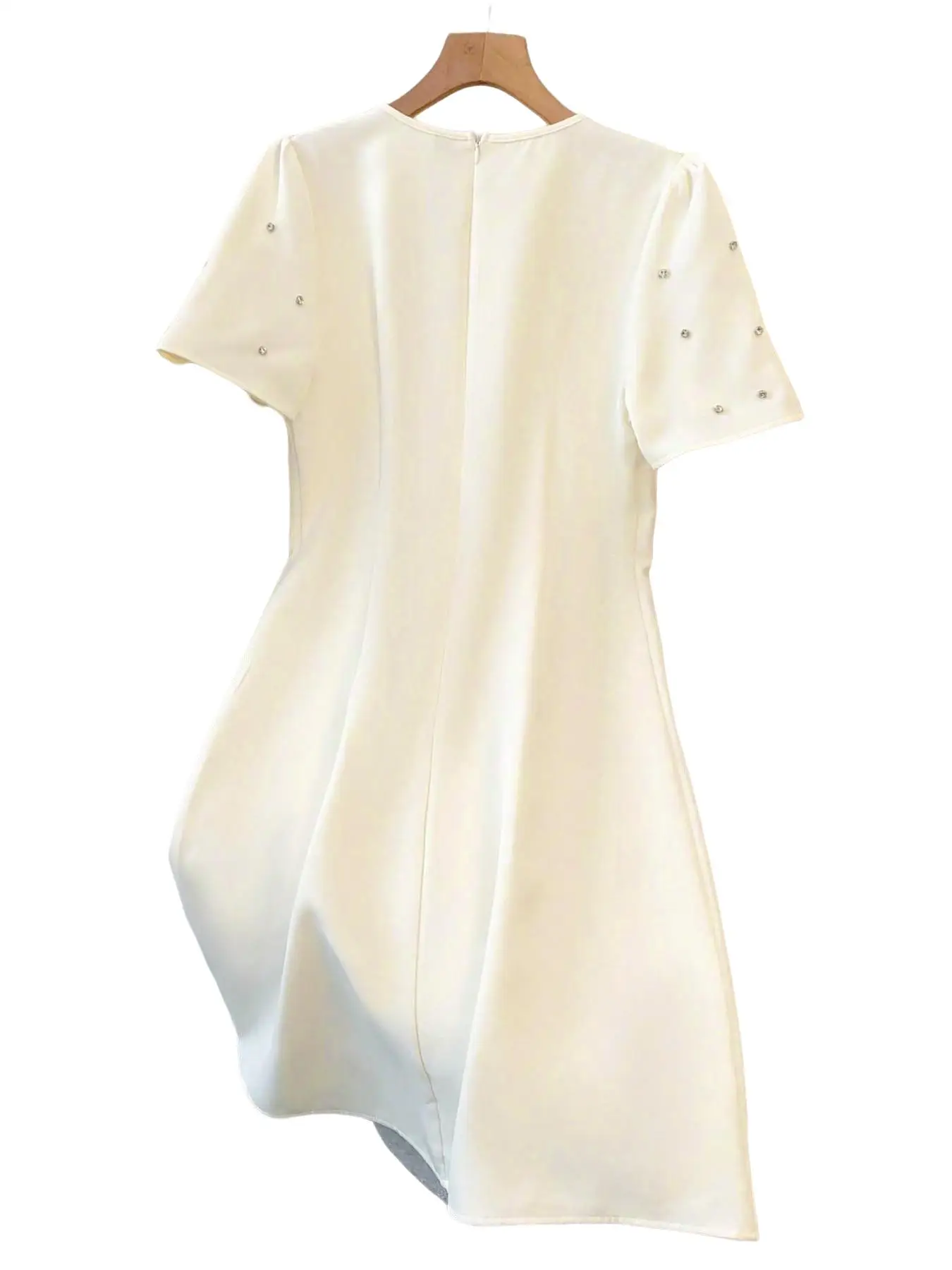 Elegant Women's Fitted Short Sleeve Dress with Rhinestone Design, Chic Plain Dress for Parties and Events, Stylish for Summer