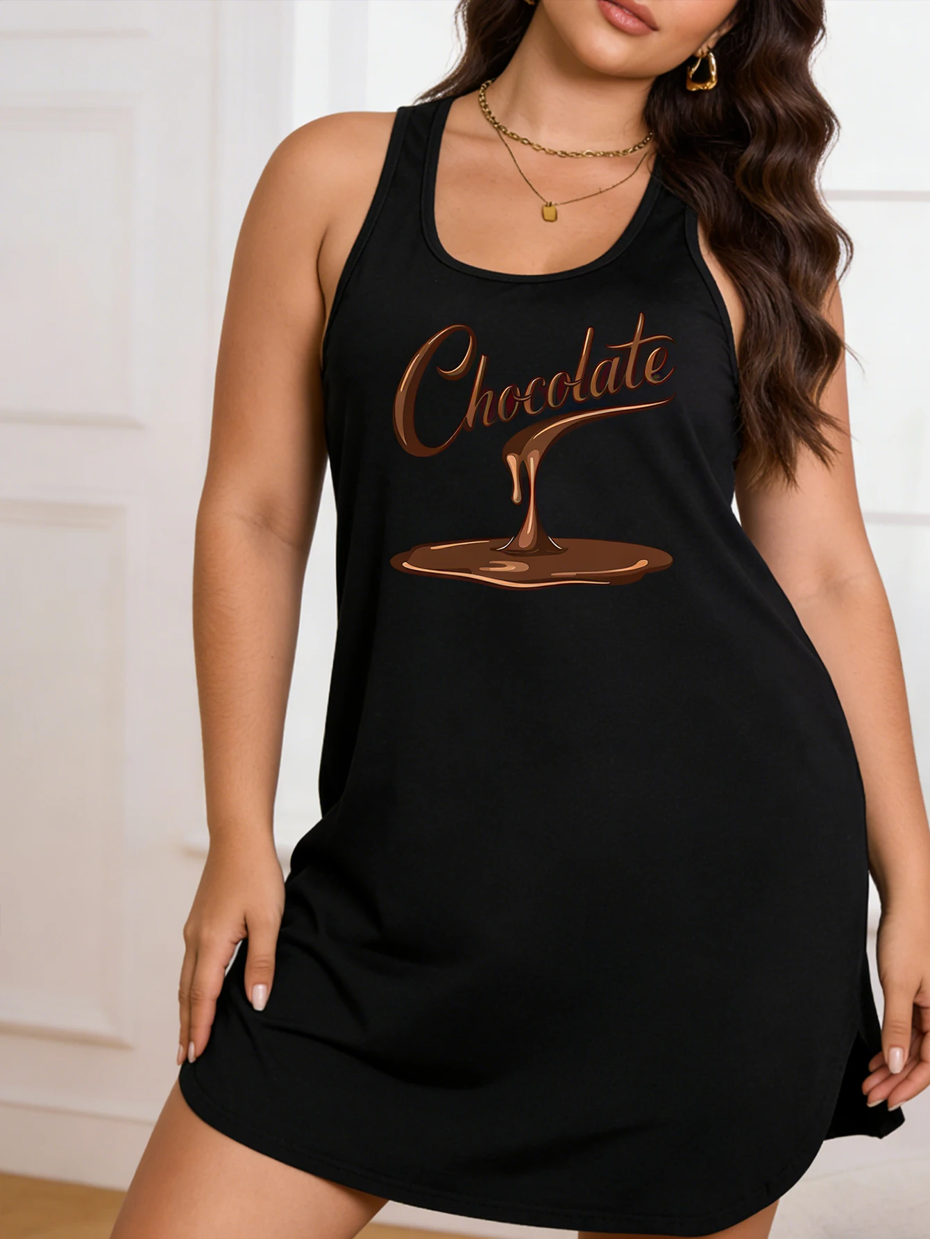 Large-Size Lady's 'Chocolate' Print Round-Neck Pullover Dress, With a Close-Fitting and Comfortable Design, Suitable for Casual