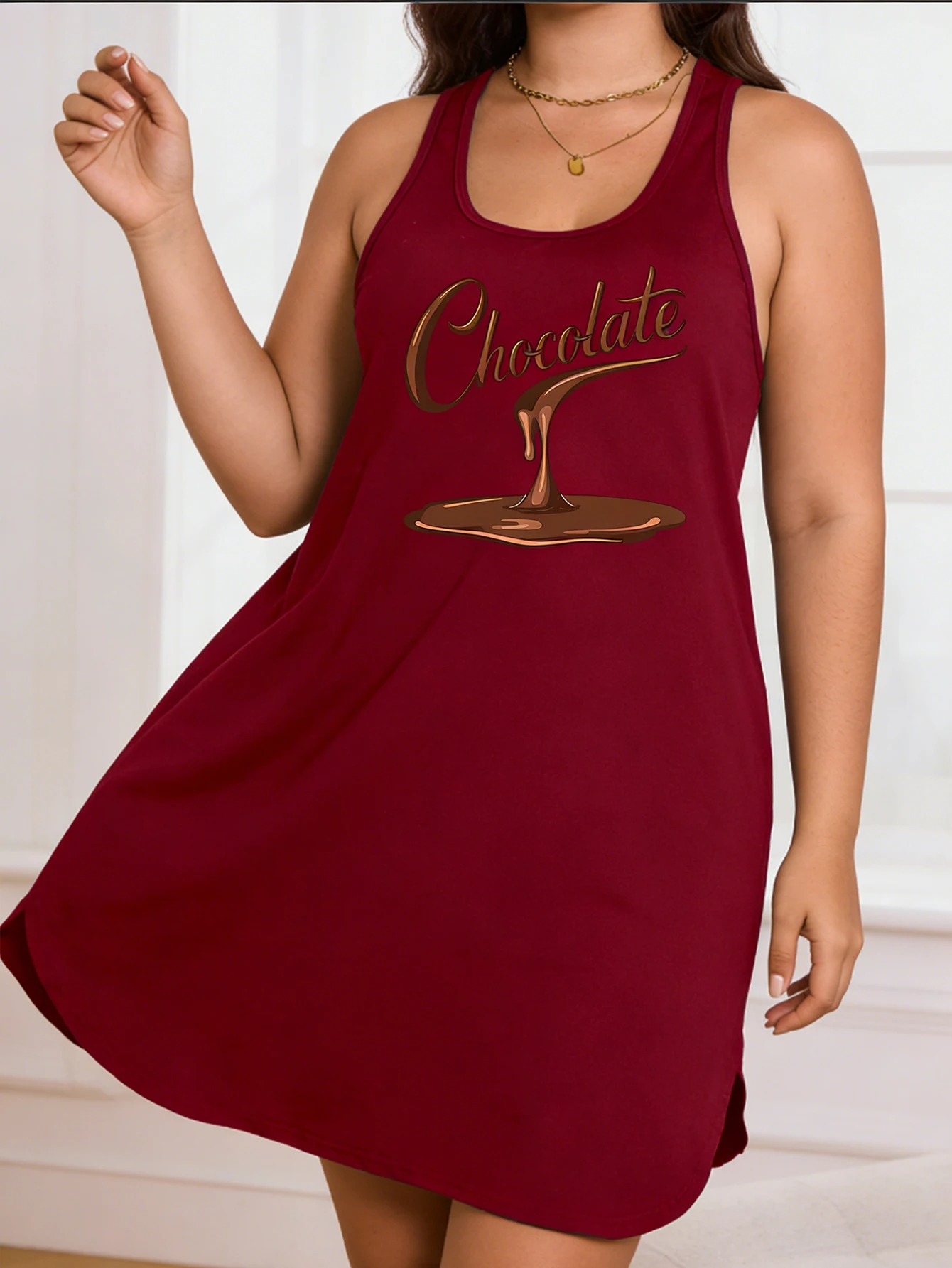 Large-Size Lady's 'Chocolate' Print Round-Neck Pullover Dress, With a Close-Fitting and Comfortable Design, Suitable for Casual
