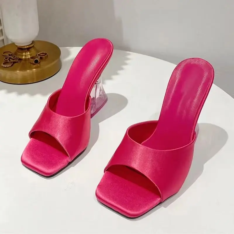 2026 New Summer Fashion Bare Toed Square Head Mid-heel Shoes Pleated Chunky Sandals with A Line Single Shoe Women