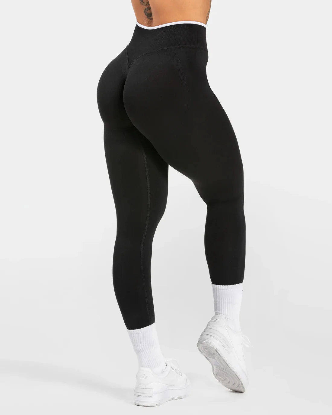 New Women's Color Blocking Yoga Leggings Seamless Knited Tights High Waist Hip Liftting Gym Workout White Edge Sports Leggings