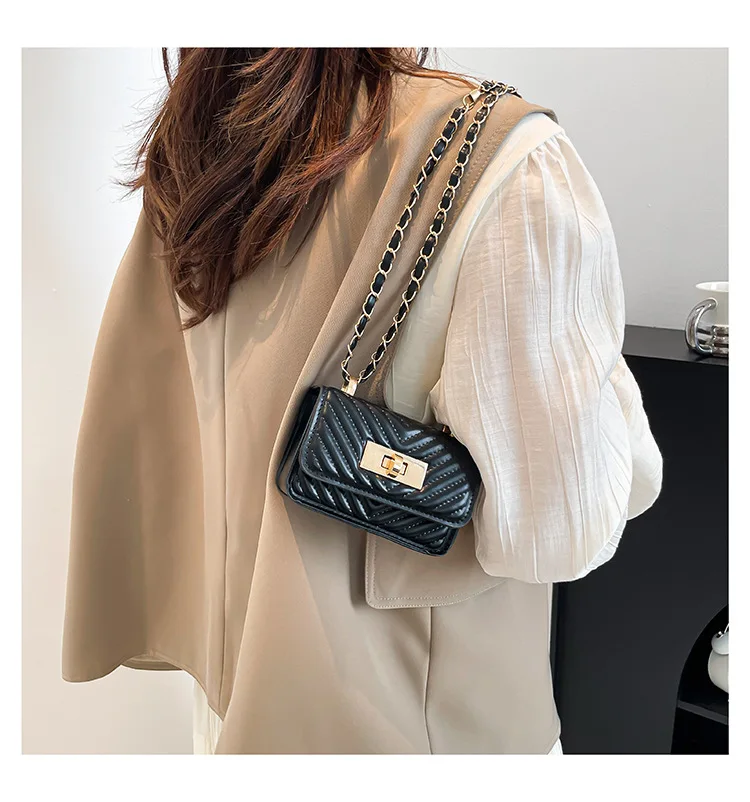 2026 5 Color NEW Design Bags for Women, Trendy New Western-style Chain Mini Crossbody Bags, Fashionable Temperament Bags
