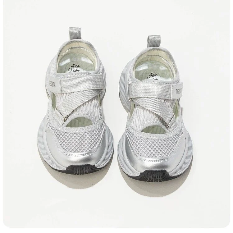 Boys Girls Sports Sandals Rotating Button Students Sneakers Hollowed-out Summer New Students Running Shoes Mesh Breathable