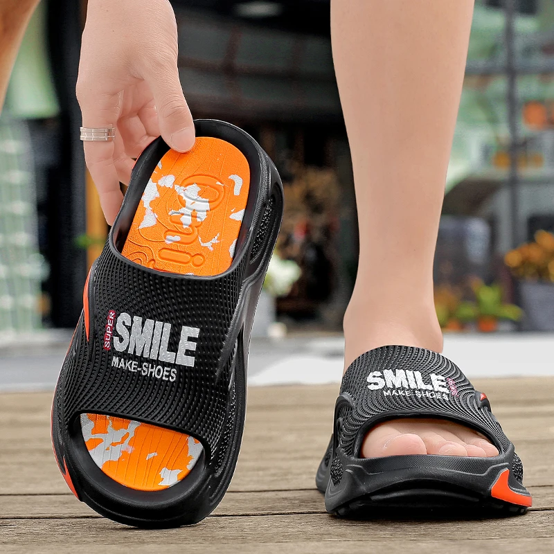 Summer New Men's Slippers EVA Soft Slides Indoor Outdoor Sandals Beach Men Casual Shoes Garden Shoes Male Couple House Slippers