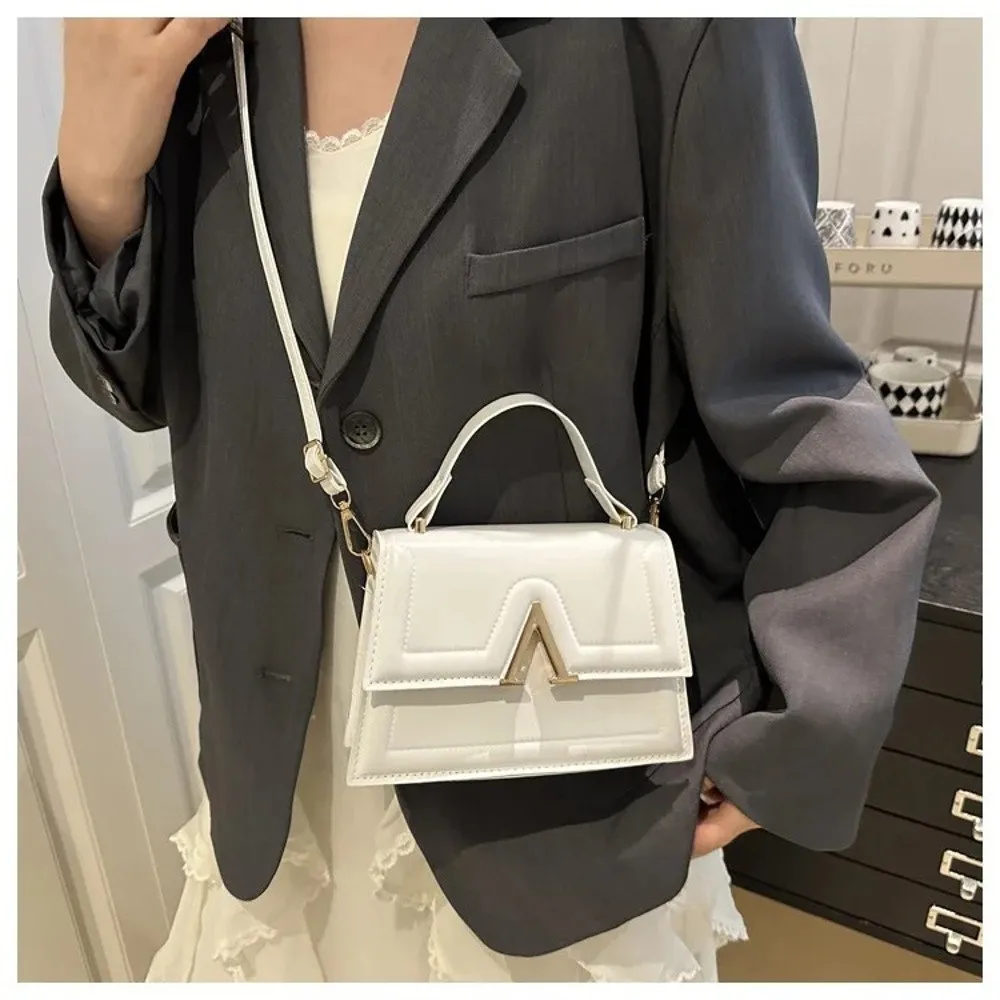 Casual Retro Shoulder Bag Candy Color Street Trend Crossbody Bag PU Material Large Capacity Ladies Handbag