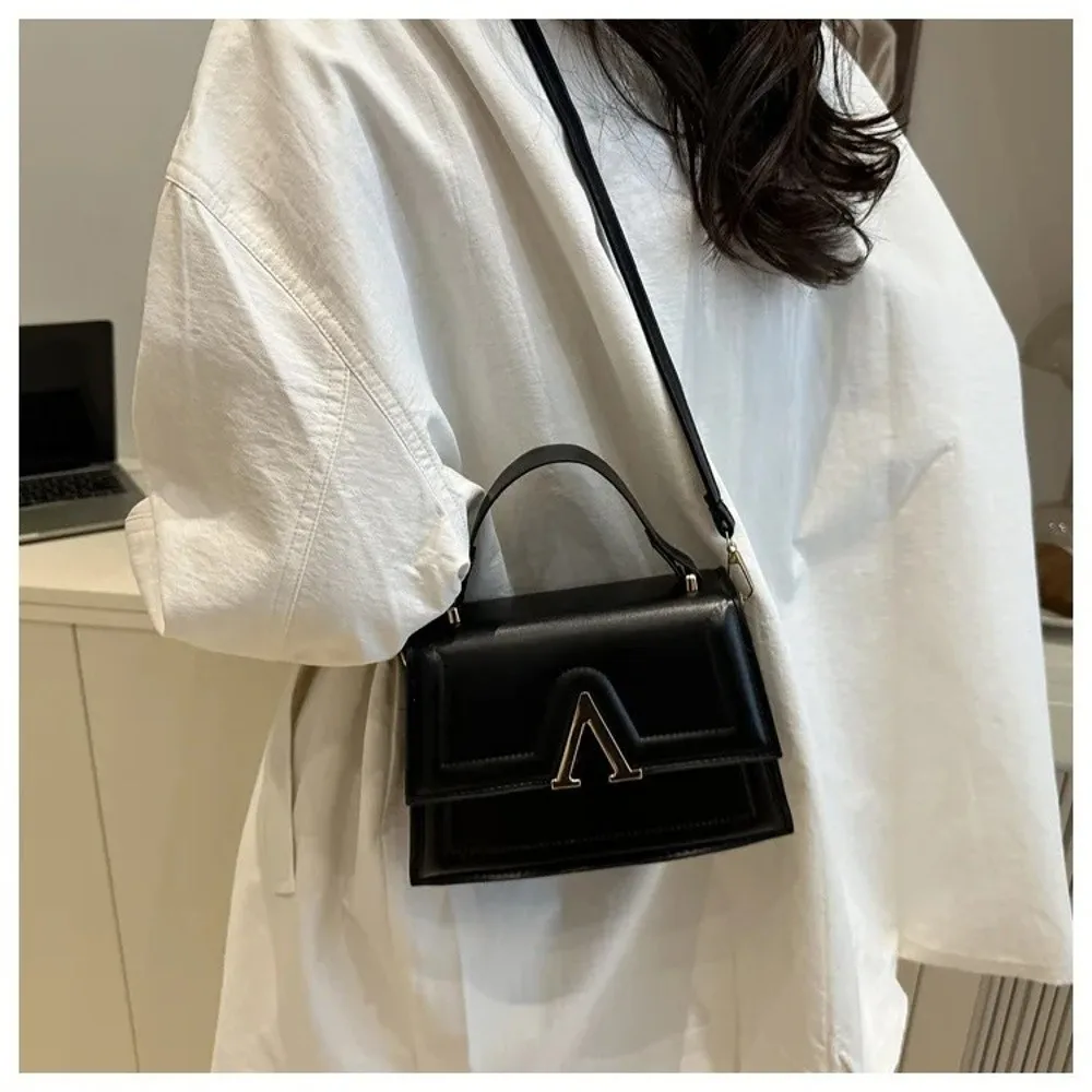 Casual Retro Shoulder Bag Candy Color Street Trend Crossbody Bag PU Material Large Capacity Ladies Handbag