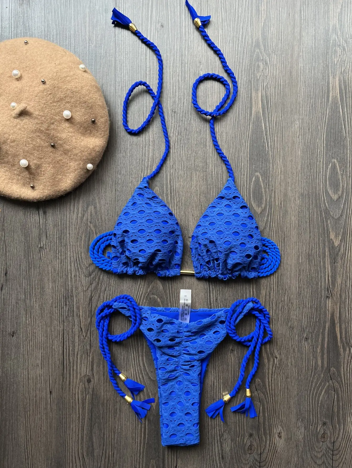 New Red Special Fabric Bikini Set Sexy Women's Hollow Fabric Split Swimsuit Summer Beach Bikini