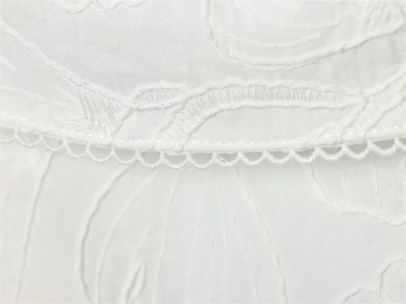 Women's Shirt 2026 Spring New White Short-Sleeve Turn-Down Collar Short Simple Shirt Lively and Cute Unique Fashion