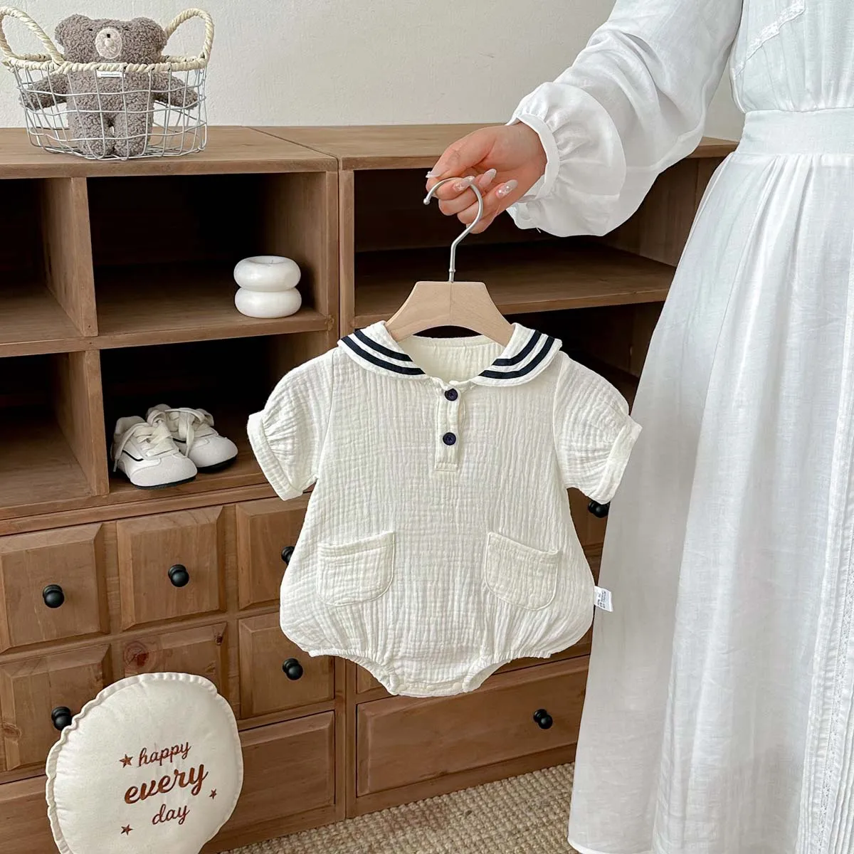 Summer Baby Boys and Girls Navy Collar Short-Sleeved Jumpsuit Newborn Fashion Large Lapel Jumpsuit for Going Out