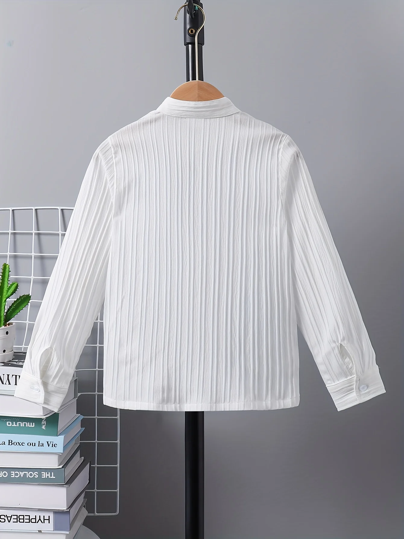 Boys' Spring/Summer Fall Collared Long-Sleeve Wave Stripe Shirt, Fashionable Versatile Outerwear, School Style Back-To-School Trendy Solid Color Ribbed Comfortable Trendy Shirt