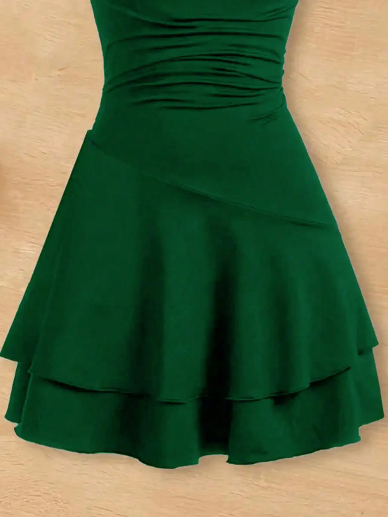 2026 Girls' Fashionable Dress with Waist Cinching and Slimming Effect, Backless Cross Tie Dress, Children's Clothing 1