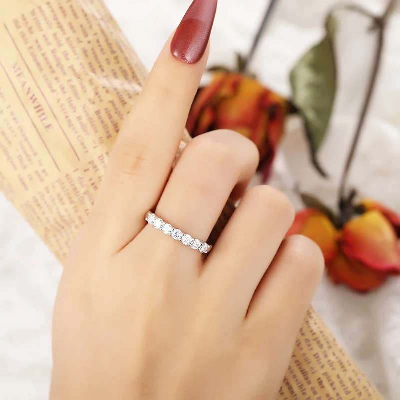 Wholesale Moissanite and Zircon Neutral Rings 100% Genuine S925 Silver Ring D VVS1 Luxury Sparkling Jewelry for Men and Women