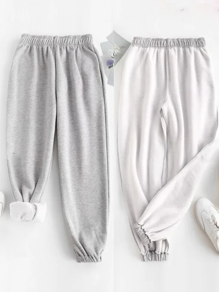 Comfortable High Waist Sweatpants for Women Stretchy and Soft Everyday Pants with Elastic Waistband