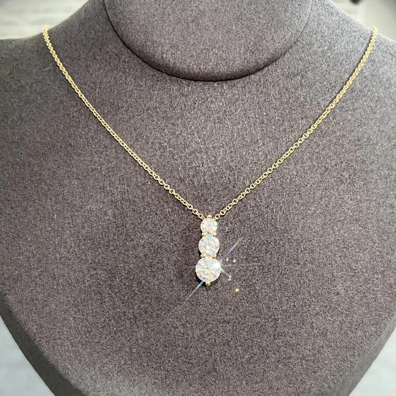 Rrjzz Brilliant D-Color Round 4mm&5mm&6mm Full Moissanite Diamond Three Stone Pendant Necklace for Women Birthday Jewelry Gifts