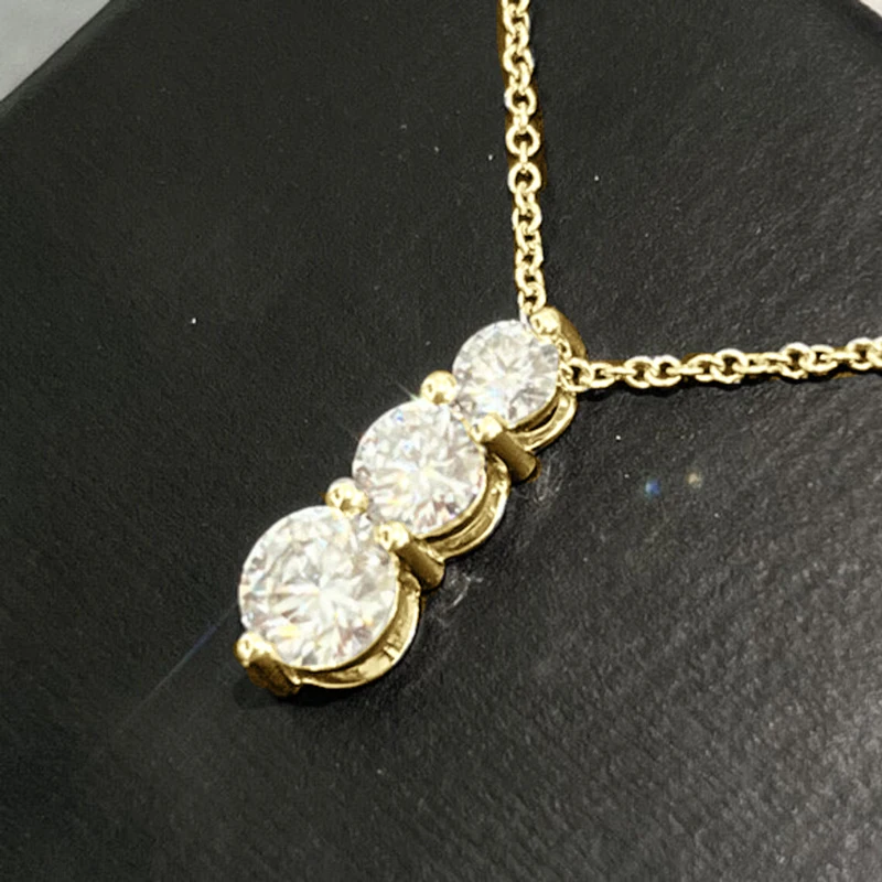 Rrjzz Brilliant D-Color Round 4mm&5mm&6mm Full Moissanite Diamond Three Stone Pendant Necklace for Women Birthday Jewelry Gifts