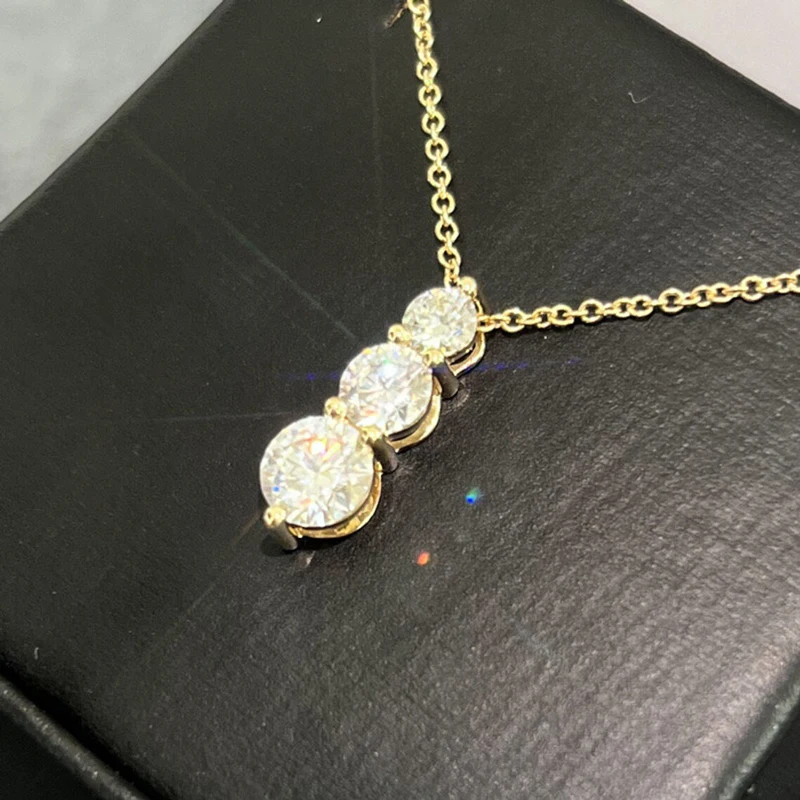 Rrjzz Brilliant D-Color Round 4mm&5mm&6mm Full Moissanite Diamond Three Stone Pendant Necklace for Women Birthday Jewelry Gifts