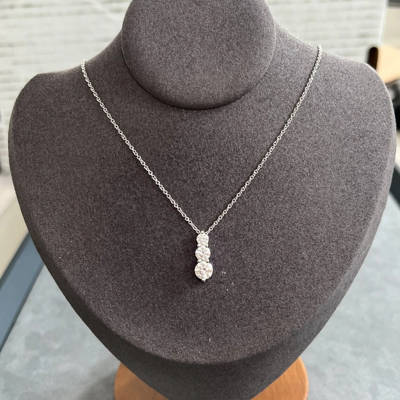 Rrjzz Brilliant D-Color Round 4mm&5mm&6mm Full Moissanite Diamond Three Stone Pendant Necklace for Women Birthday Jewelry Gifts